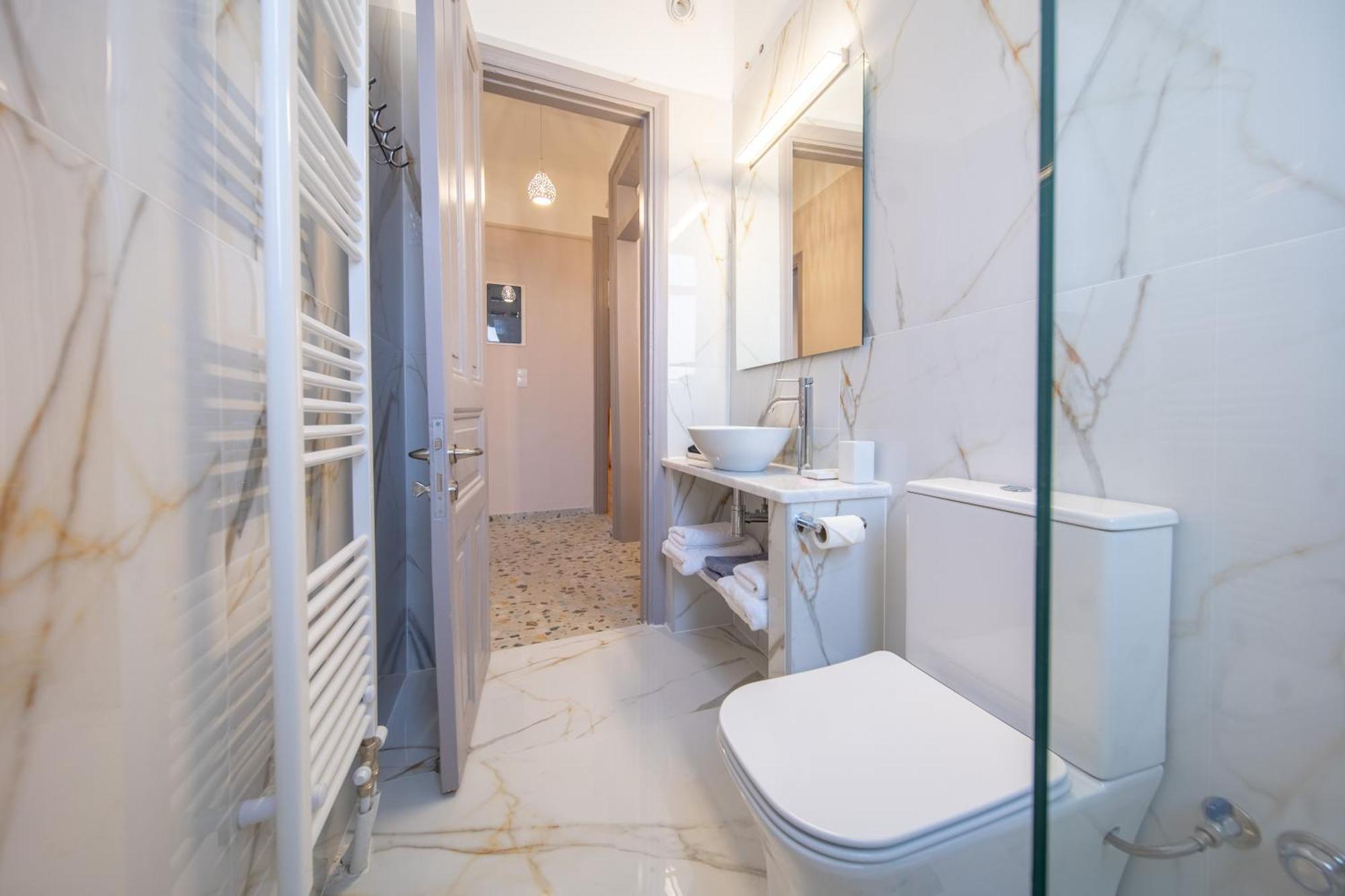 Oikia Tripodon Apartment Athens Luaran gambar