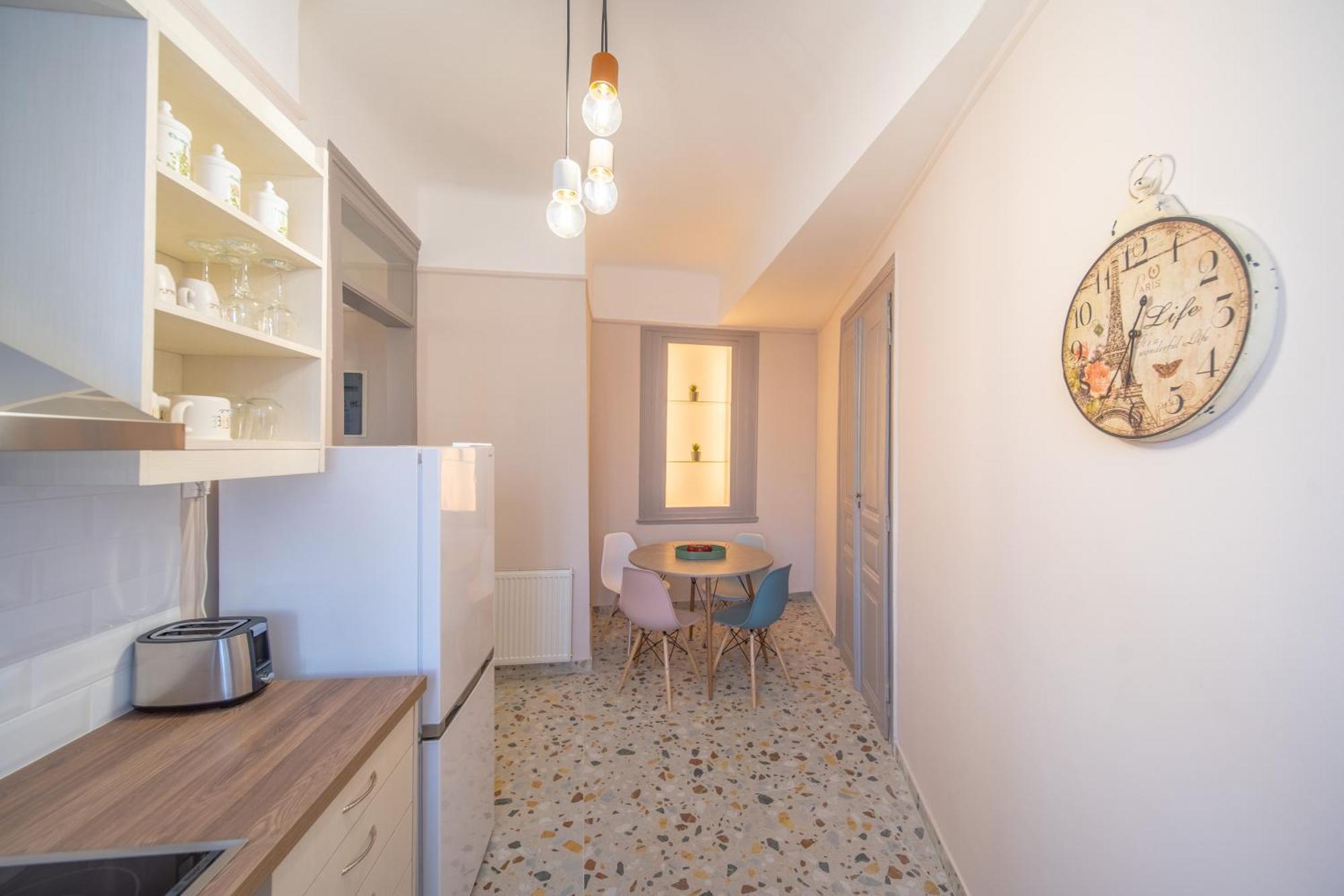 Oikia Tripodon Apartment Athens Luaran gambar