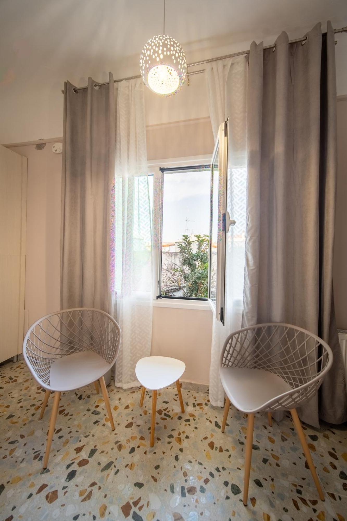 Oikia Tripodon Apartment Athens Luaran gambar